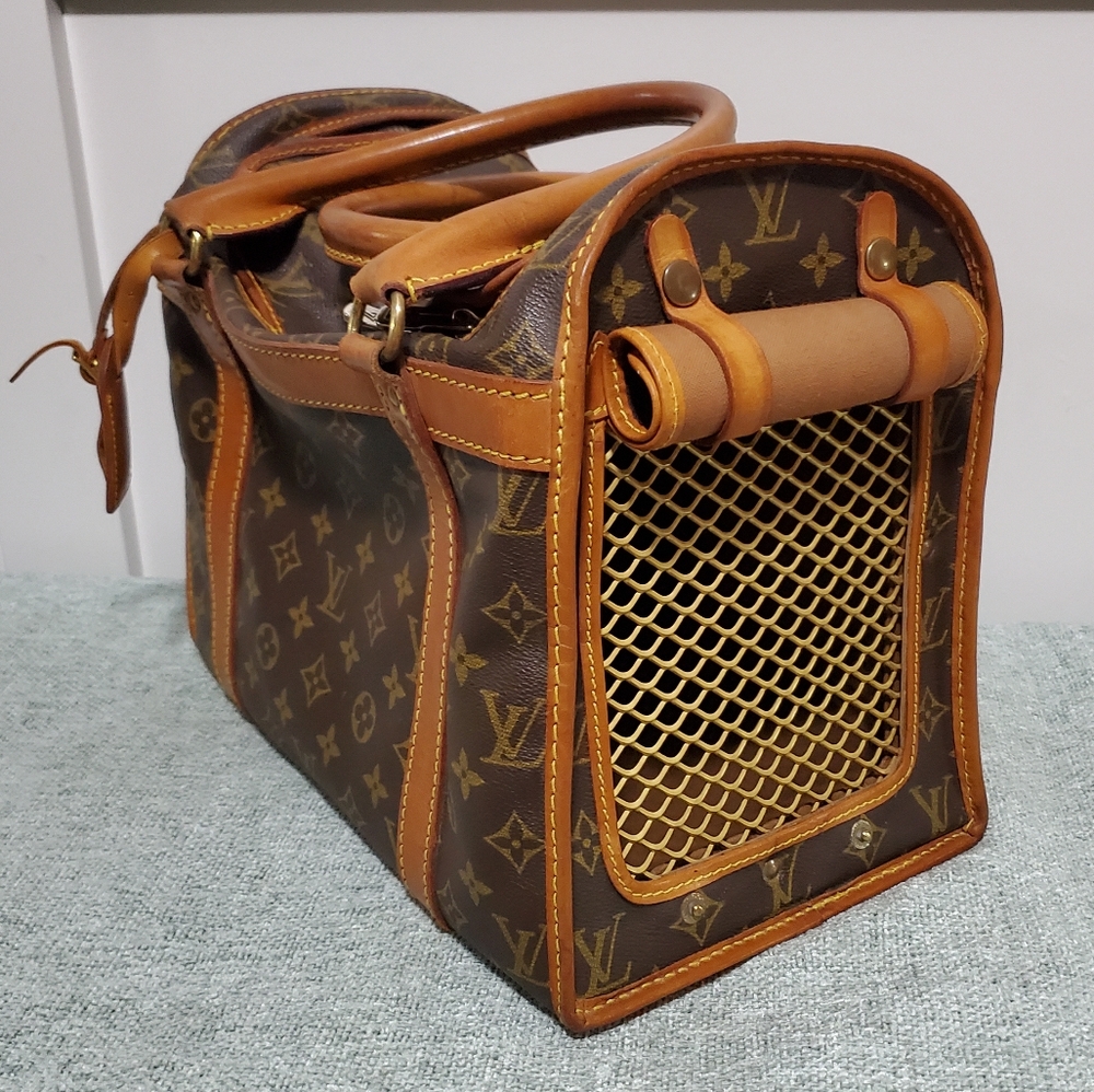 Authentic Louis Vuitton Monogram Sac  Chien 40 dog carrier
